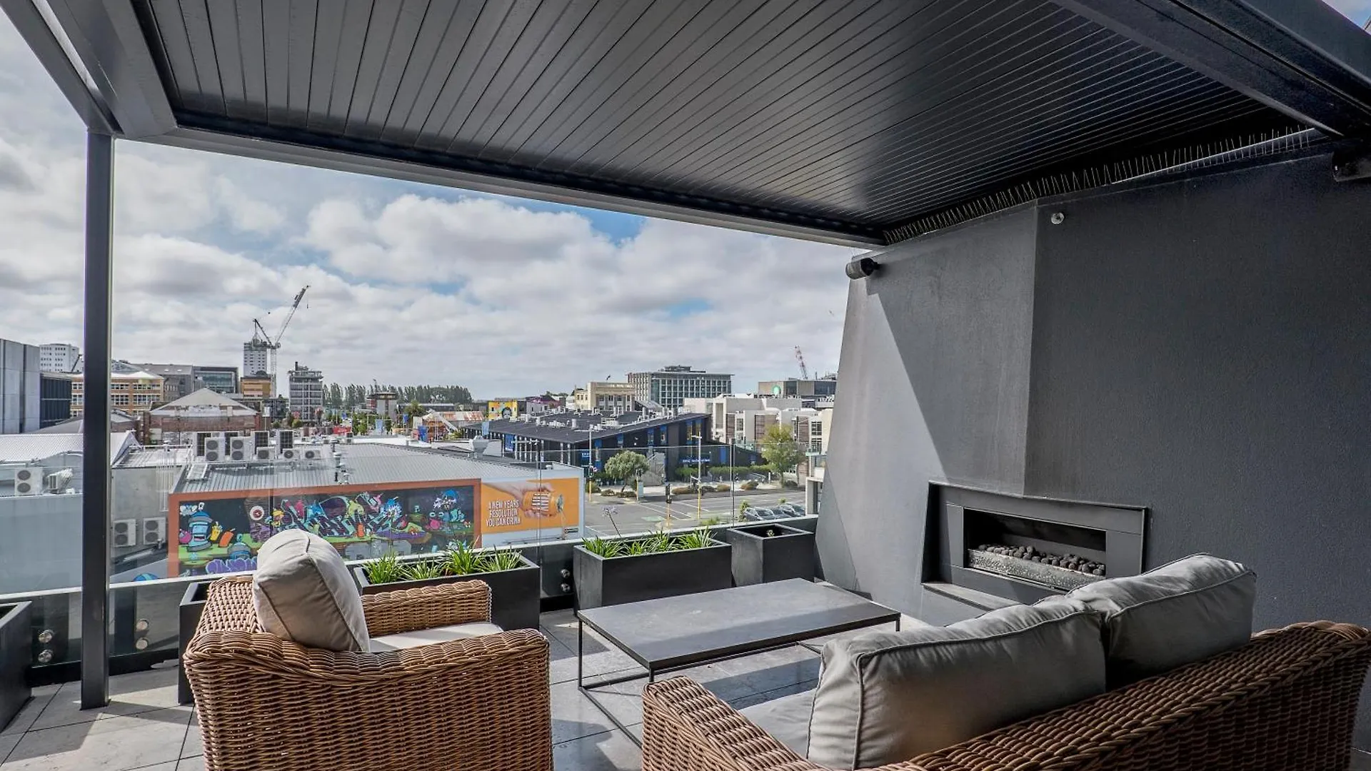 Penthouse In The City Christchurch Apartment